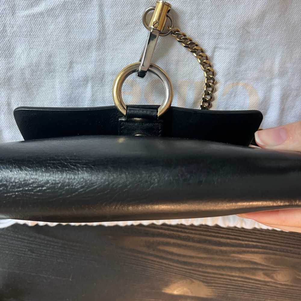 Chloé Faye Small Leather Shoulder Bag - Picture 12 of 17